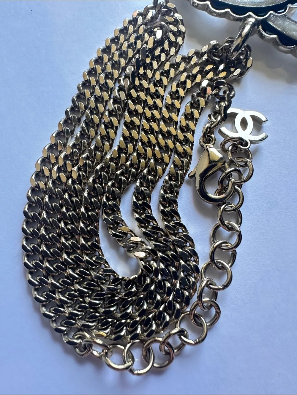CHANEL 24B Oversized CC Glitter Enamel Pendant Chain Necklace Gold Tone Black